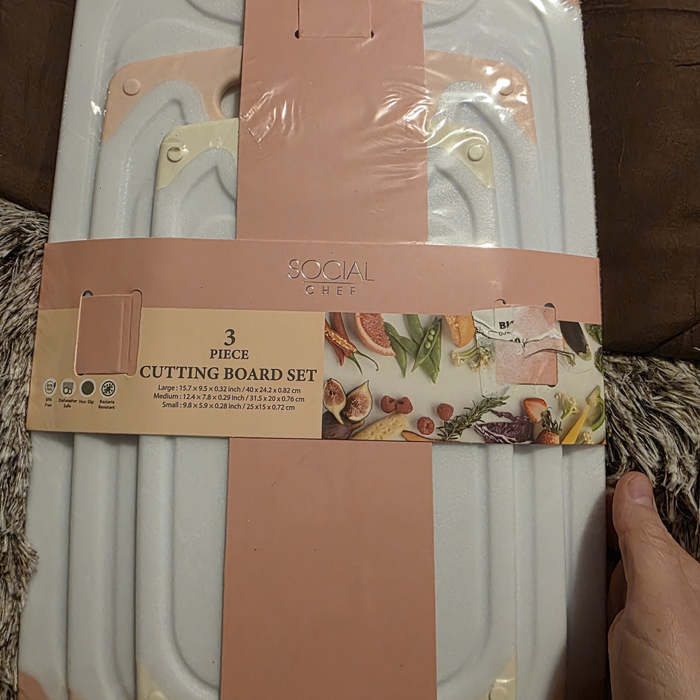 Social Chef 3-Piece Cutting Board Set - White and Pink